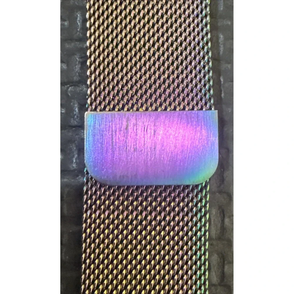 The Unbranded Brand metal rainbow